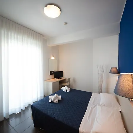 Alabama Hotell 2*